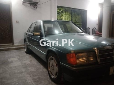 Mercedes Benz E Class 1986 for Sale in Lahore