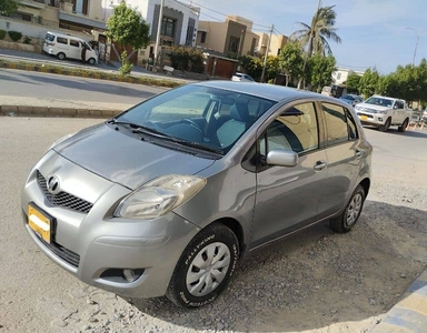 Toyota Vitz 2007/ 2013 Automatic 1.0 for Sale