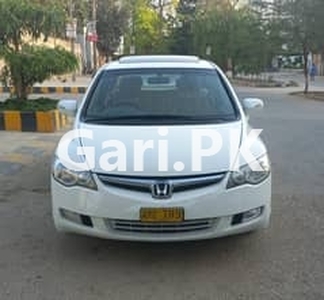 Honda Civic Oriel 2011 for Sale in Karachi•