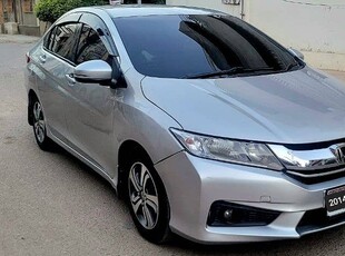 Honda Grace Hybrid 2014 model 2019 reg 1.5 pushstart