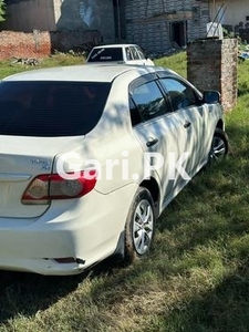 Toyota Corolla XLi VVTi 2014 for Sale in Jhelum