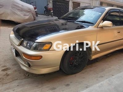 Toyota Corolla 2000 for Sale in Karachi