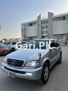 Mercedes Benz M Class ML 350 2003 for Sale in Islamabad