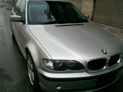 BMW 5 Series - 3.2L (3200 cc) Silver