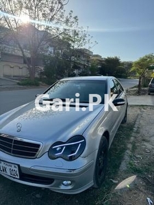 Mercedes Benz C Class C180 2003 for Sale in Islamabad