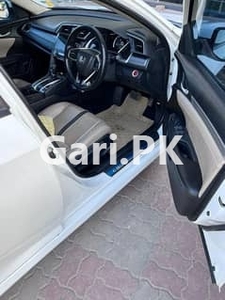 Honda Civic VTi Oriel Prosmatec 2017 for Sale in Islamabad•