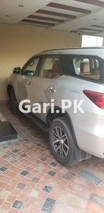 Toyota Fortuner 2018 for Sale in Lahore