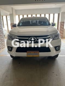 Toyota Hilux 2019 for Sale in Karachi