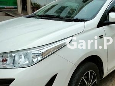 Toyota Yaris ATIV CVT 1.3 2021 for Sale in Karachi