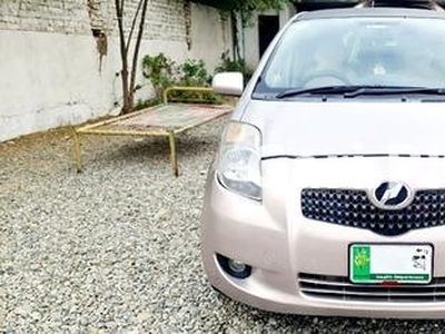 Toyota Vitz ILL 1.3 2007 for Sale in Bannu