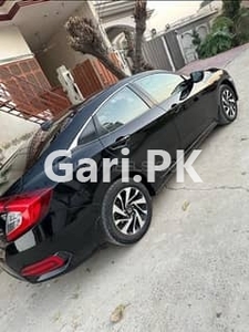 Honda Civic Oriel 2018 for Sale in Lahore