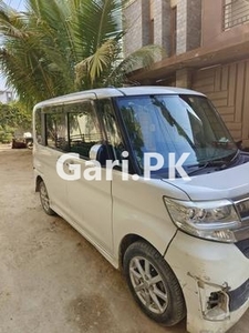 Daihatsu Tanto Custom X 2015 for Sale in Karachi