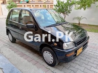 Daihatsu Cuore CX 2003 for Sale in Lahore