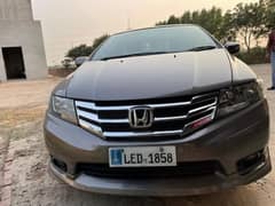 Honda City IVTEC 2015 for Sale in Hassan Parwana Colony