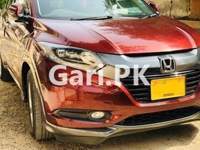 Honda Vezel Hybrid X Sensing 2014 for Sale in Karachi