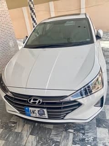 Hyundai Elantra 2021 for Sale in Chakwal