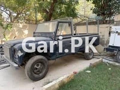 Land Rover Defender 1992 for Sale in Latifabad