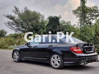 Mercedes Benz C Class C180 2009 for Sale in Islamabad
