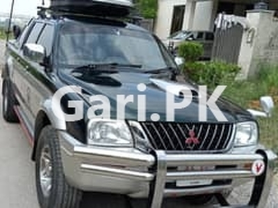 Mitsubishi L200 2005 for Sale in DHA Defence Phase 2