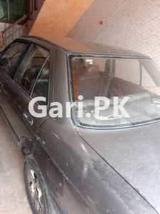 Nissan Sunny 1993 for Sale in Gulberg Colony