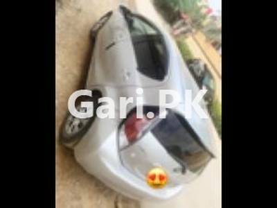 Toyota Aqua S 2015 for Sale in Karachi