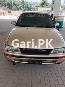 Toyota Corolla 2.0 D 2000 for Sale in Gulberg Greens