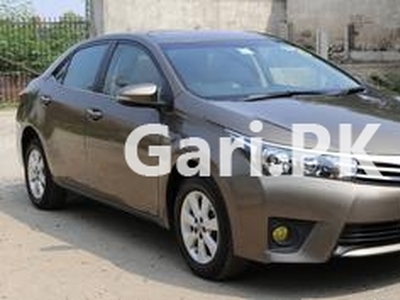 Toyota Corolla Altis Grande CVT-i 1.8 2014 for Sale in Lahore