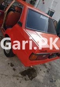 Toyota Corolla GL Saloon 1982 for Sale in Haripur