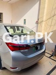 Toyota Corolla GLi 1.3 VVTi 2017 for Sale in Faisalabad