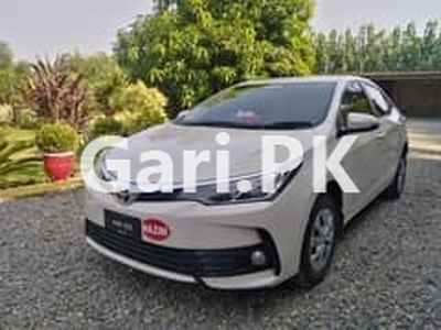 Toyota Corolla GLI 2018 for Sale in Mardan Road