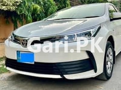 Toyota Corolla GLI 2019 for Sale in New Muslim Town