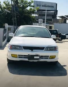 Toyota Corolla XE 2000 for Sale in Chakwal