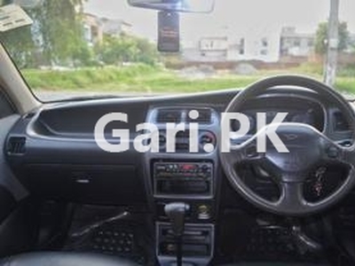Toyota Duet 2010 for Sale in Lahore