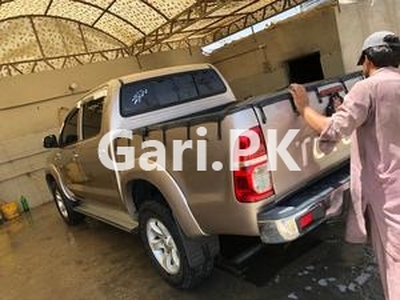 Toyota Hilux 2005 for Sale in Quetta