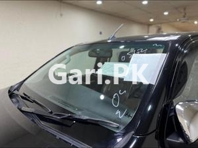 Toyota Hilux Revo V Automatic 2.8 2018 for Sale in Lahore