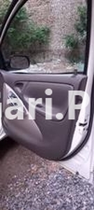 Toyota Platz F 1.0 2004 for Sale in Islamabad