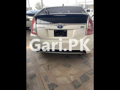 Toyota Prius G Touring Selection Leather Package 1.8 2012 for Sale in Peshawar