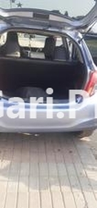 Toyota Vitz 2013 for Sale in Gujrat