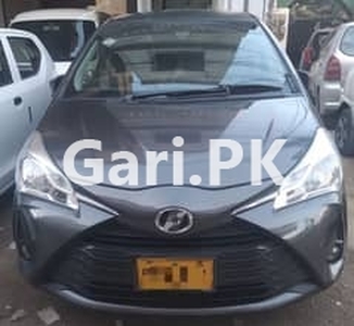 Toyota Vitz 2017 for Sale in Bahadurabad