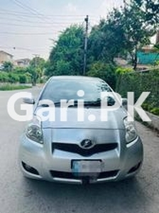 Toyota Vitz B Intelligent Package 1.0 2008 for Sale in Islamabad