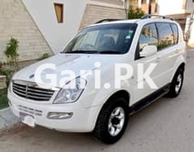SsangYong Rexton 2005 for Sale in North Nazimabad - Block A