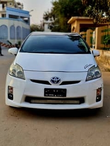 Toyota Prius 2009 for Sale in Karachi