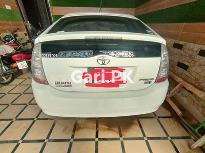 Toyota Prius 2013 for Sale in Sargodha