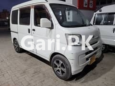 Daihatsu Hijet 2015 for Sale in Karachi