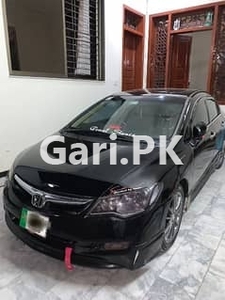 Honda Civic Prosmetic 2006 for Sale in Sialkot