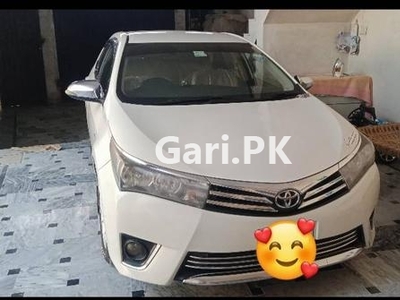 Toyota Corolla XLi VVTi 2015 for Sale in Mardan