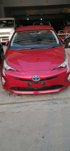 Toyota Prius PHV (Plug In Hybrid) 2019