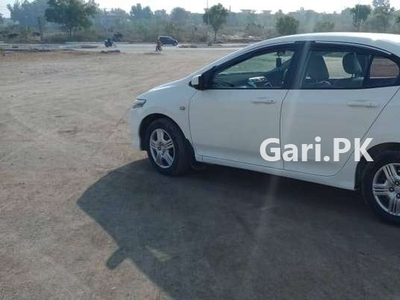 Honda City IVTEC 2013 for Sale in Islamabad
