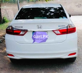 Honda Grace Hybrid LX 2015 for Sale in Karachi