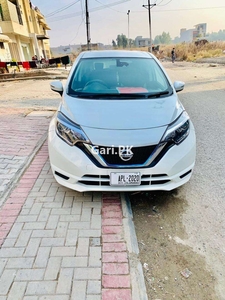 Nissan Note 2017 for Sale in Islamabad